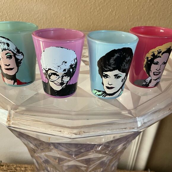 Golden Girls Retro 2 Ounce Shot Glasses - Picture 2 of 10